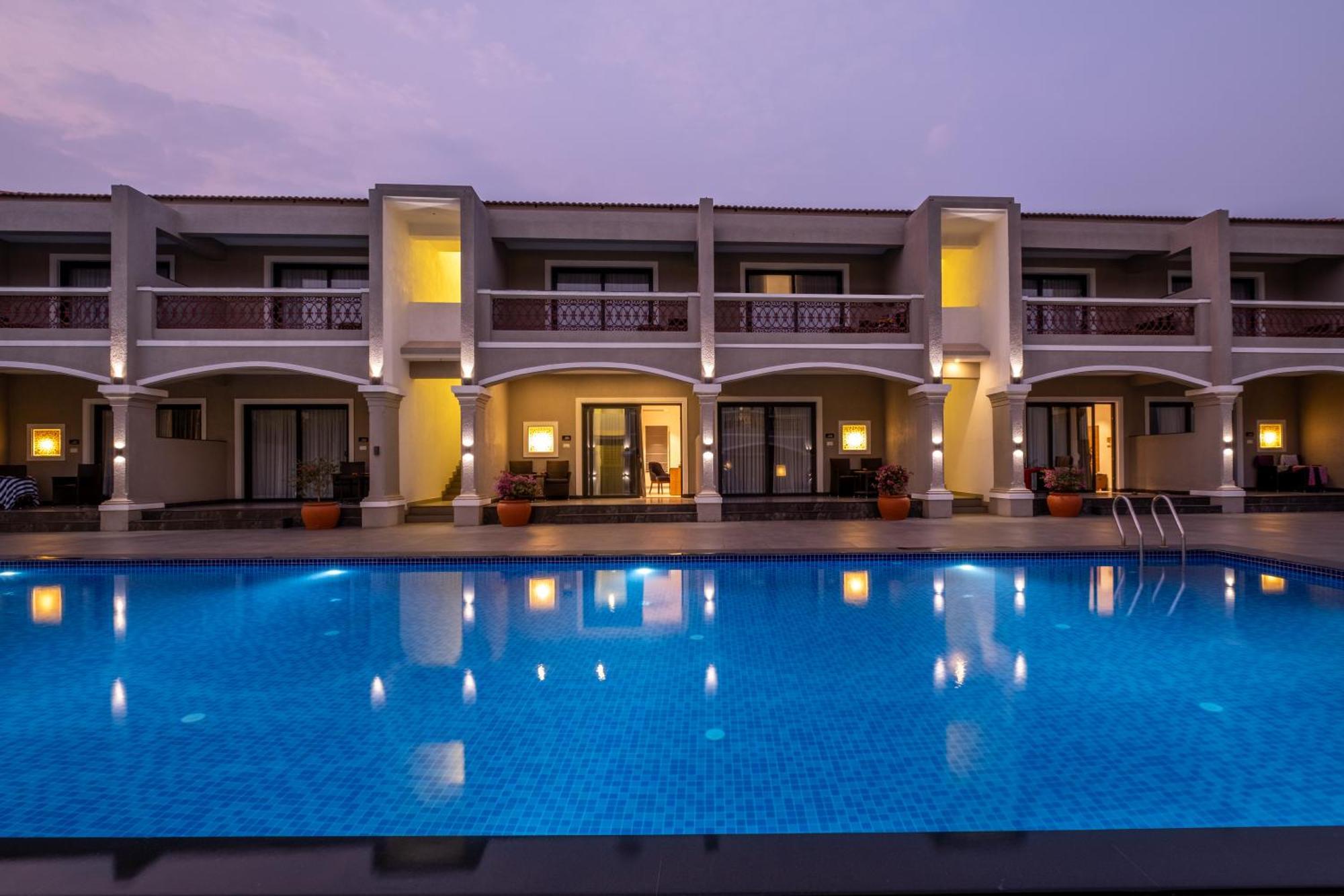 Chalston Beach Resort Calangute Exterior photo